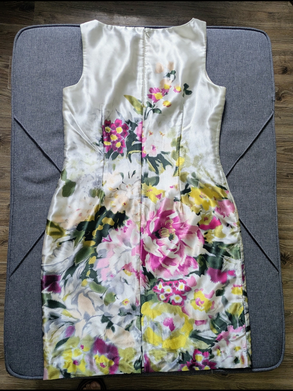Ann Taylor Floral Satin Cocktail Dress - Picture 4 of 6